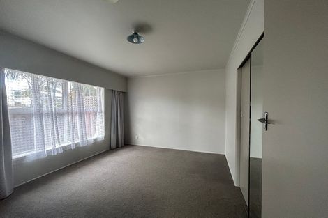 Photo of property in 1/32 Northcote Road, Takapuna, Auckland, 0622