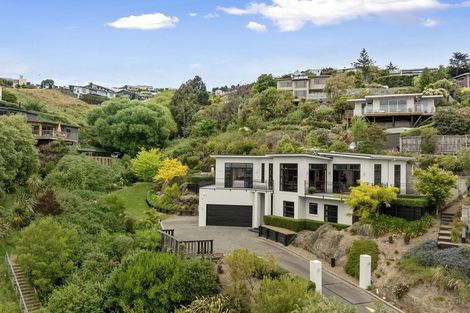 Photo of property in 16 Iles Lane, Cashmere, Christchurch, 8022