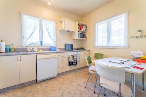 Photo of property in 45 Queen Street, Parkside, Timaru, 7910