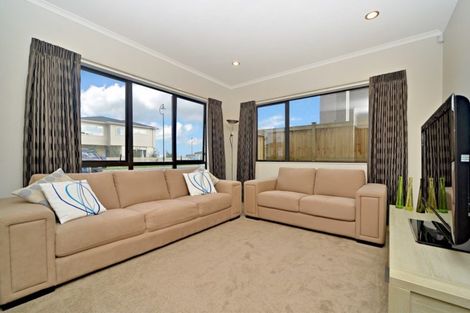Photo of property in 12 Charlestown Drive, Flat Bush, Auckland, 2019