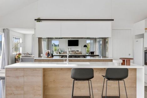 Photo of property in 14 Seachange Drive, Leamington, Cambridge, 3432