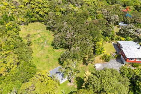 Photo of property in 1119 Coast Road, Wainuiomata Coast, Wainuiomata, 5373