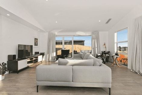 Photo of property in 13 Armadale Street, Mosgiel, 9024