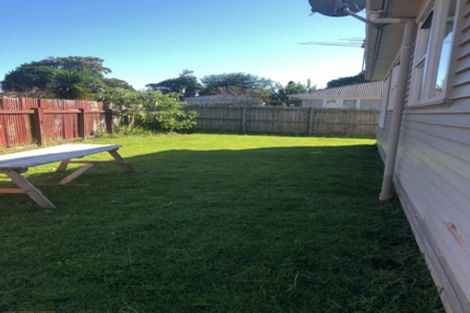 Photo of property in 20a Nogat Avenue, Papatoetoe, Auckland, 2024