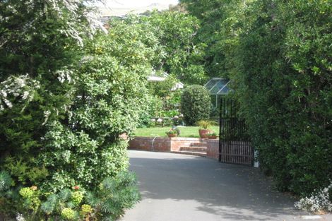 Photo of property in 2/54 Raekura Place, Redcliffs, Christchurch, 8081