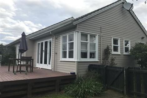 Photo of property in 16 Balgay Street, Upper Riccarton, Christchurch, 8041