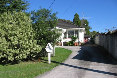 Photo of property in 13 Ayrton Street, Te Atatu South, Auckland, 0610