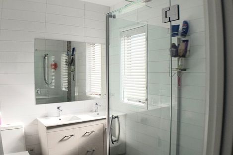 Photo of property in 84 Caldera Drive, Long Bay, Auckland, 0630