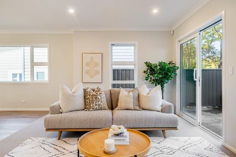 Photo of property in 70b Heretaunga Square, Silverstream, Upper Hutt, 5019