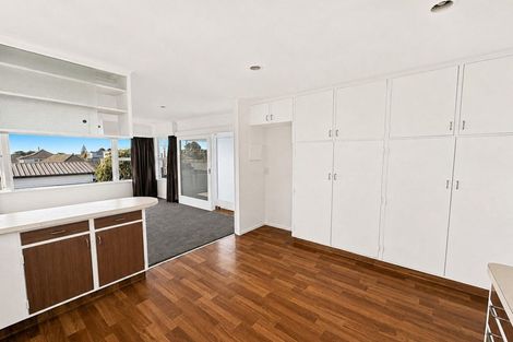 Photo of property in 141 Bucklands Beach Road, Bucklands Beach, Auckland, 2012