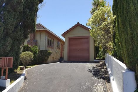 Photo of property in 2/32 Nihill Crescent, Mission Bay, Auckland, 1071
