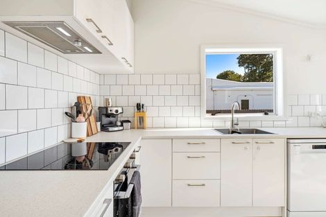 Photo of property in 62 Niblett Street, Whanganui, 4500