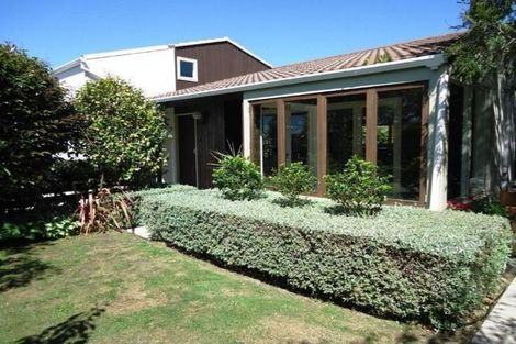 Photo of property in 2/12 Deloraine Street, Somerfield, Christchurch, 8024