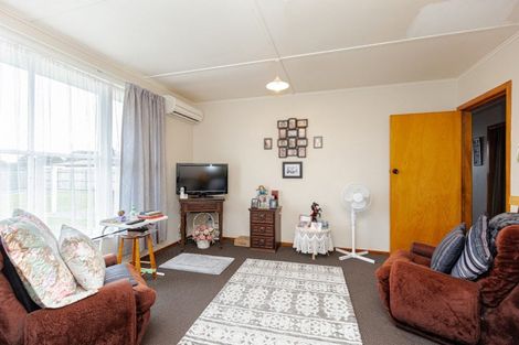 Photo of property in 69 Titoki Street, Castlecliff, Whanganui, 4501