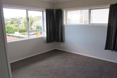 Photo of property in 1 Finchley Road, Torbay, Auckland, 0632