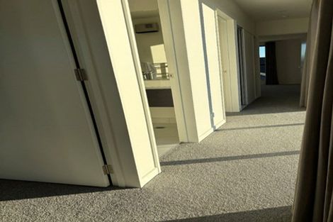 Photo of property in 1/27 Division Street, Riccarton, Christchurch, 8041