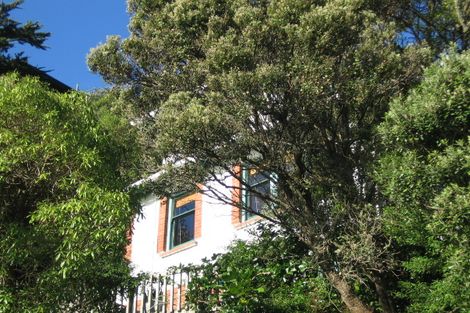 Photo of property in 55 Palliser Road, Roseneath, Wellington, 6011