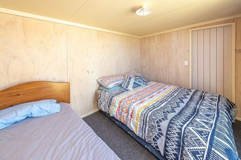 Photo of property in 21 Hood Street, Castlecliff, Whanganui, 4501