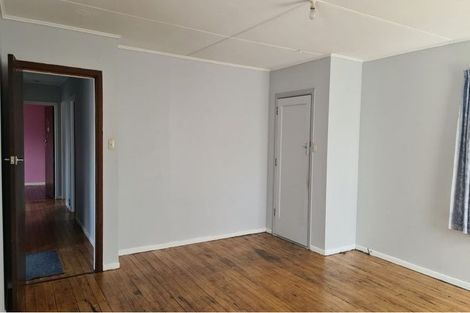 Photo of property in 28 Titoki Street, Castlecliff, Whanganui, 4501