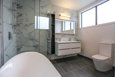 Photo of property in 48 Balrudry Street, Avonhead, Christchurch, 8042