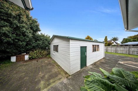 Photo of property in 15 Kindergarten Drive, Conifer Grove, Takanini, 2112