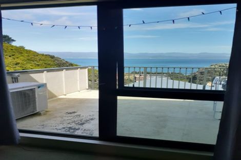 Photo of property in 3/19 Onslow Road, Khandallah, Wellington, 6035