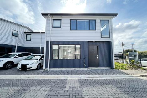 Photo of property in 6a Geordie Street, Henderson, Auckland, 0612