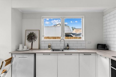 Photo of property in 5 Montague Place, Onerahi, Whangarei, 0110