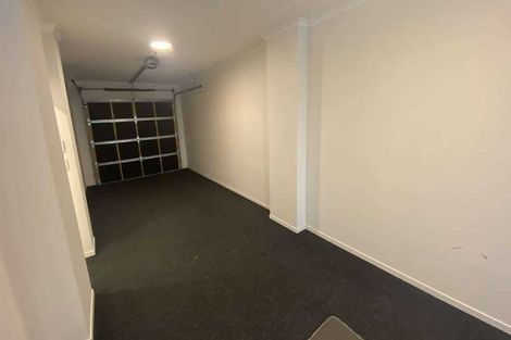 Photo of property in 18 Pepene Avenue, Takanini, 2112