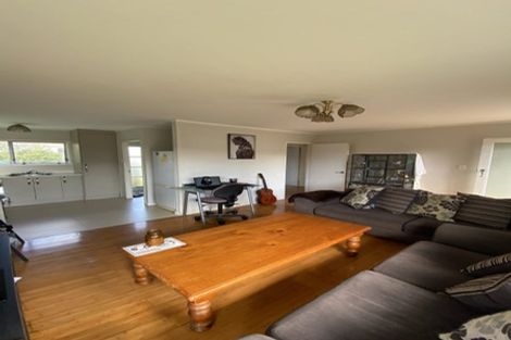 Photo of property in 2/18 Mirrabooka Avenue, Botany Downs, Auckland, 2010
