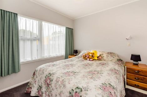 Photo of property in 76 Gray Avenue, Paraparaumu Beach, Paraparaumu, 5032