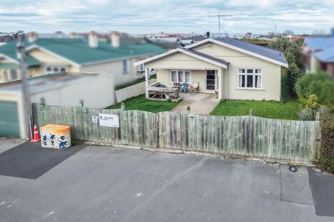 Photo of property in 329 Thames Street, Oamaru, 9400