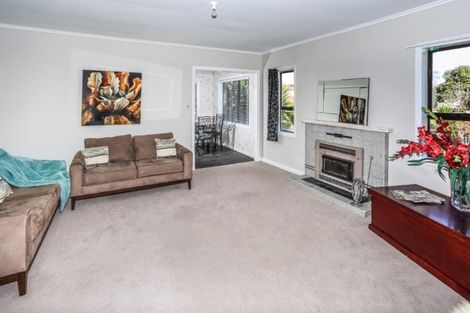 Photo of property in 11 Montgomery Avenue, Pukekohe, 2120