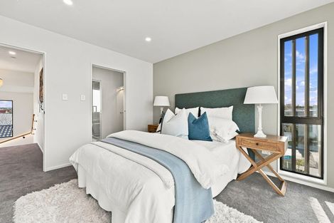 Photo of property in 8b Stanley Avenue, Milford, Auckland, 0620