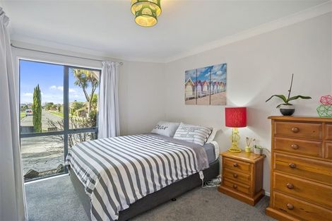 Photo of property in 36 Shannon Place, Belfast, Christchurch, 8051