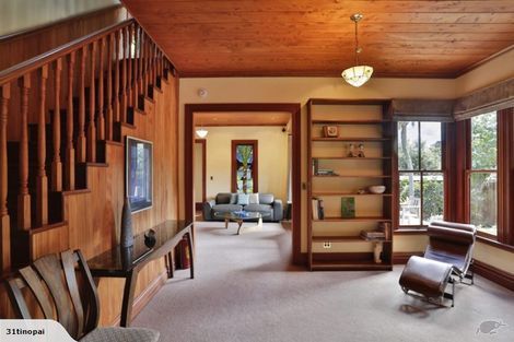 Photo of property in 31 Tinopai Road, Titirangi, Auckland, 0604