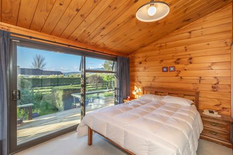 Photo of property in 26 Wakefield Road, Levin, 5571