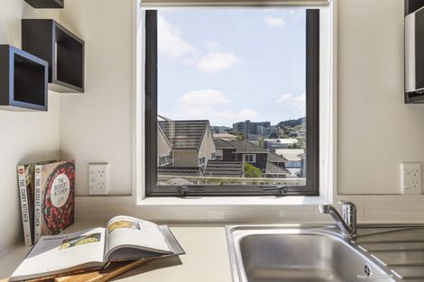 Photo of property in 5/11 Gordon Place, Newtown, Wellington, 6021