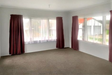 Photo of property in 65 Avenue Road, Foxton, 4814