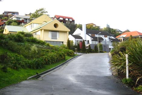 Photo of property in 27 Shalamar Drive, Cashmere, Christchurch, 8022