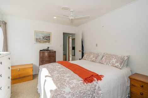 Photo of property in 5 Rimu Street, Whitianga, 3510