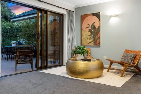 Photo of property in 39 Golf Road, Mount Maunganui, 3116