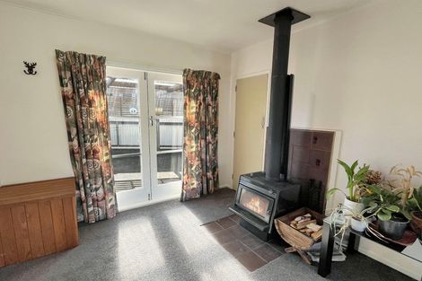 Photo of property in 76 Lethbridge Street, Feilding, 4702
