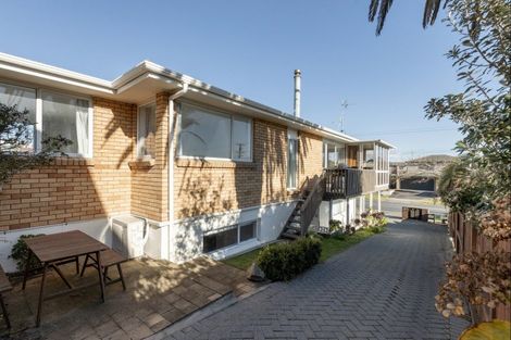 Photo of property in 81 Oceanbeach Road, Mount Maunganui, 3116
