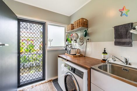 Photo of property in 15 Cleary Street, Waterloo, Lower Hutt, 5011