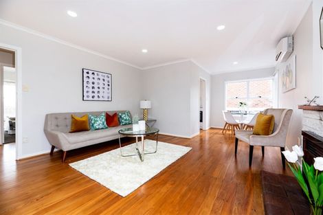 Photo of property in 1/38 Elliott Avenue, Bayview, Auckland, 0629