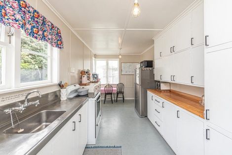 Photo of property in 57 Harper Street, Gonville, Whanganui, 4501