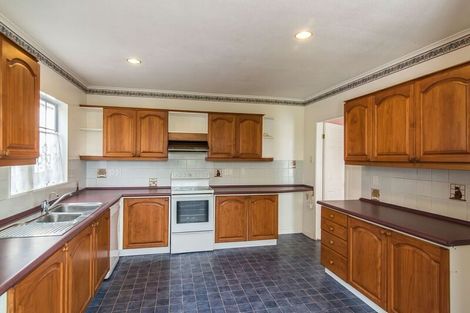 Photo of property in 111 Seaview Road, Paraparaumu Beach, Paraparaumu, 5032