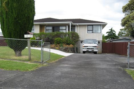 Photo of property in 14 Muir Avenue, Mangere Bridge, Auckland, 2022