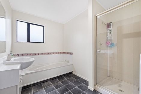 Photo of property in 26b Dixon Avenue, Hawera, 4610